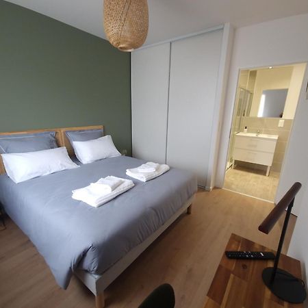 Breakislebed 3 Maisons Chu Limoges エクステリア 写真