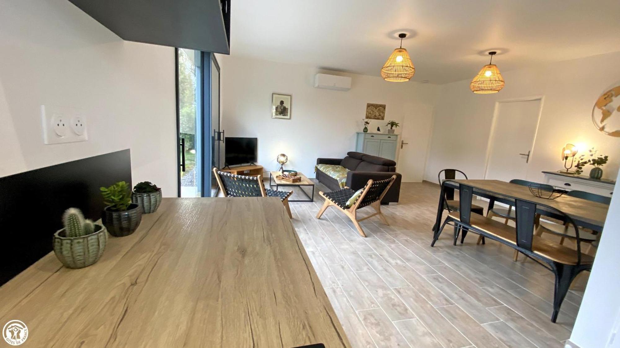 Breakislebed 3 Maisons Chu Limoges エクステリア 写真
