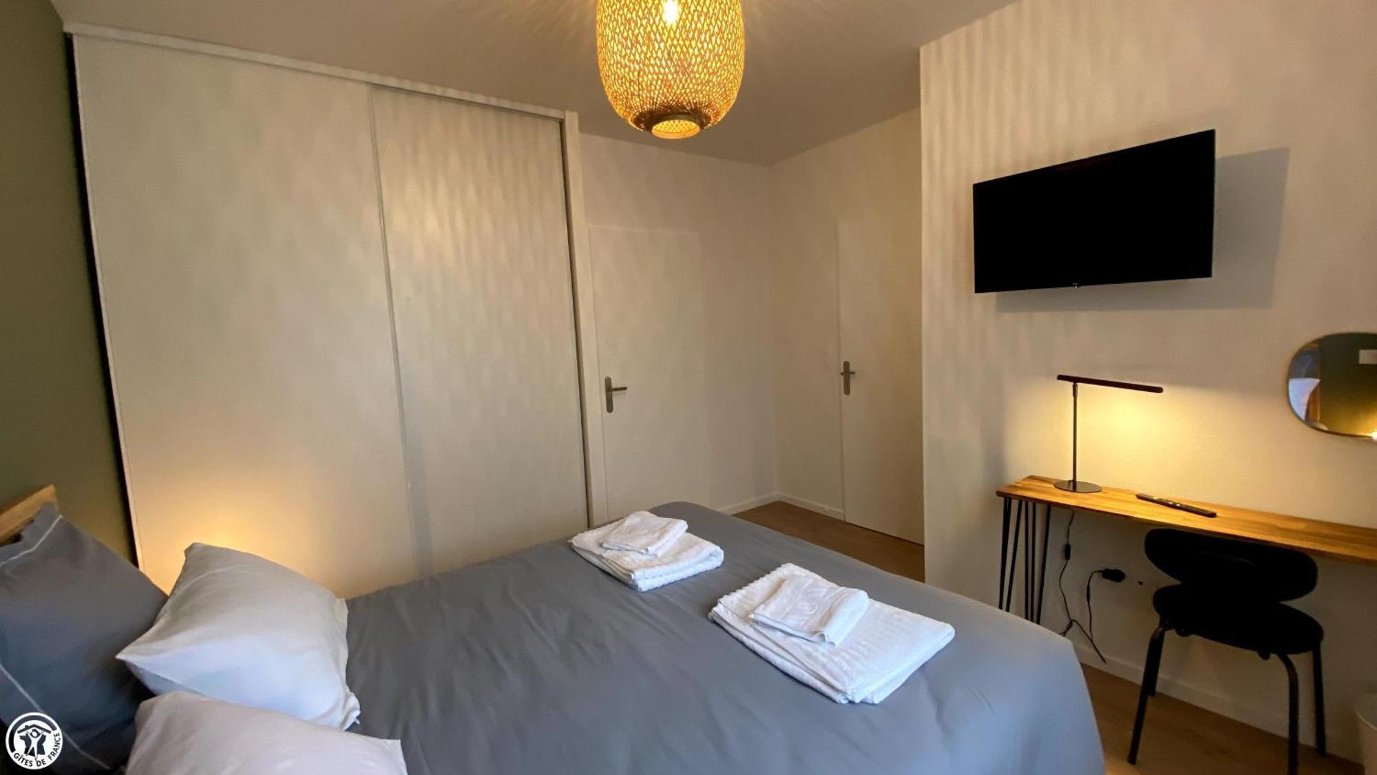 Breakislebed 3 Maisons Chu Limoges エクステリア 写真
